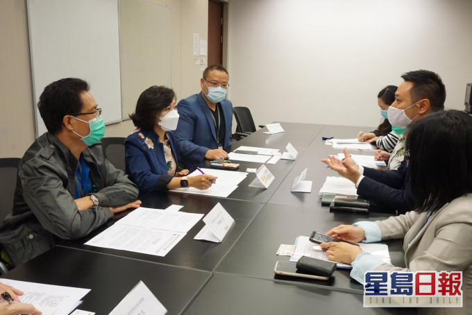 麦美娟联同业界与徐英伟会面。麦美娟facebook图片