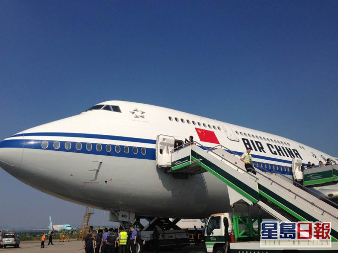 報道指中國民航機可以繼續往來美國。新華社