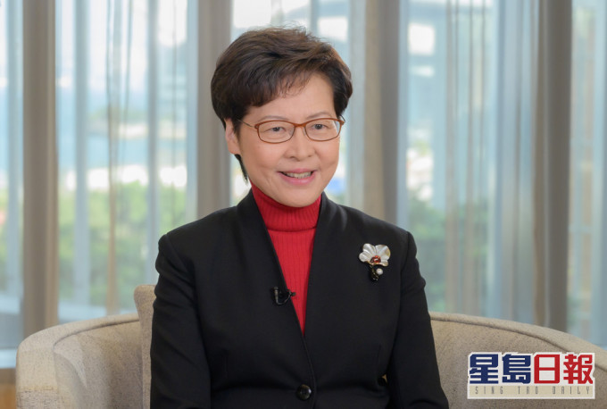 林鄭月娥強調當前首要任務是應對疫情。 政府圖片