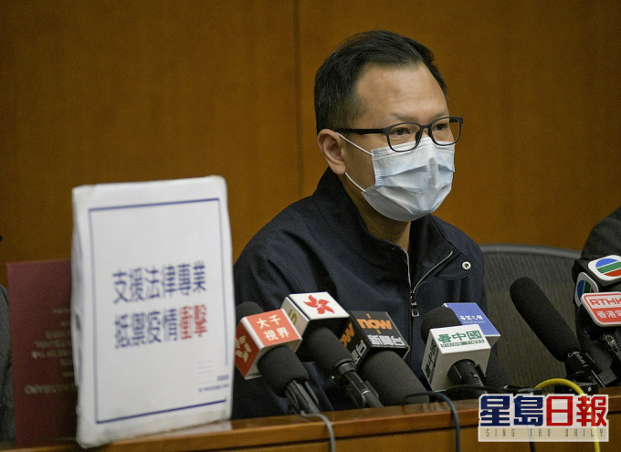 郭榮鏗反駁,港澳辦及中聯辦無權影響及評論立法會運作。資料圖片