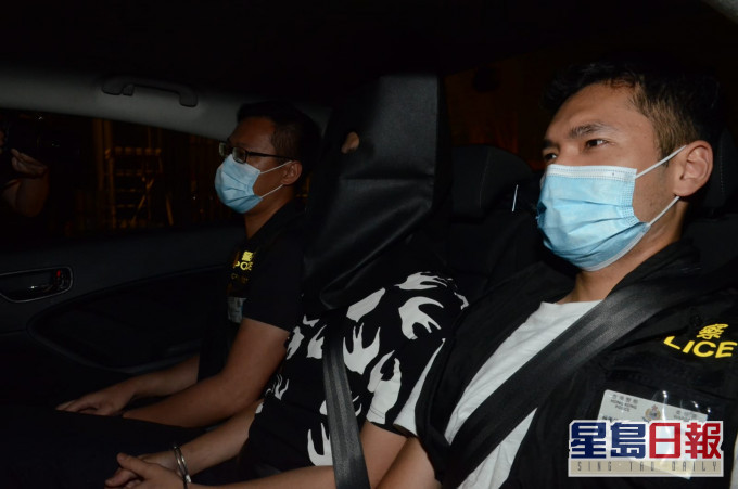 警方拘捕一名21岁本地男子,报称跟车送货员。