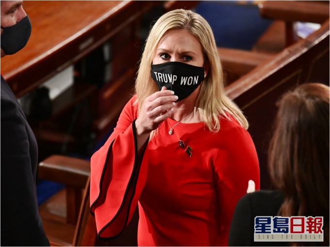 美國眾議院的民主黨議試圖把親特朗普的喬治亞州共和黨白人女議員格林逐出眾議院最少兩個委員會。AP資料圖片