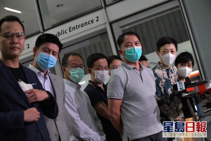 胡志偉引述消息指,中央將定義何人或機構涉及顏色革命或滲透,然後由特區政府作出懲處或取諦。