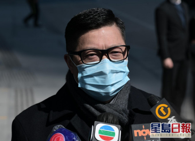 鄧炳強指對昨日有中大學生襲擊保安員感到心痛。