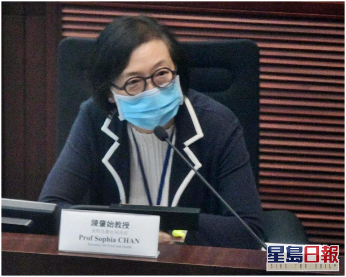 陈肇始透露有尝试寻找较近机场的酒店作为等候检测结果地点,但遇上很多困难。
