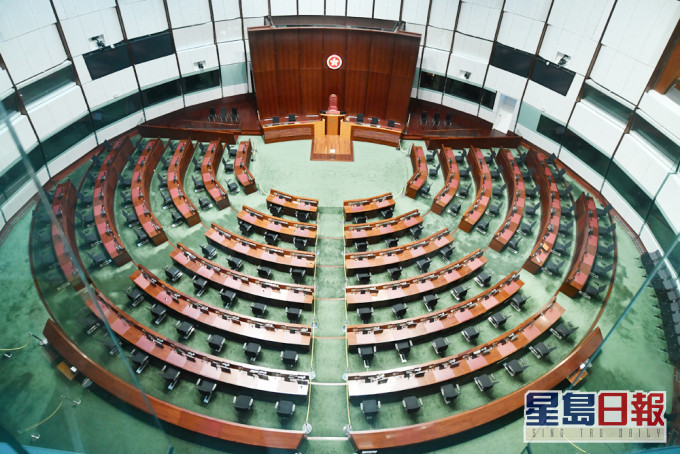 消息指,地区直选共分10区。 资料图片