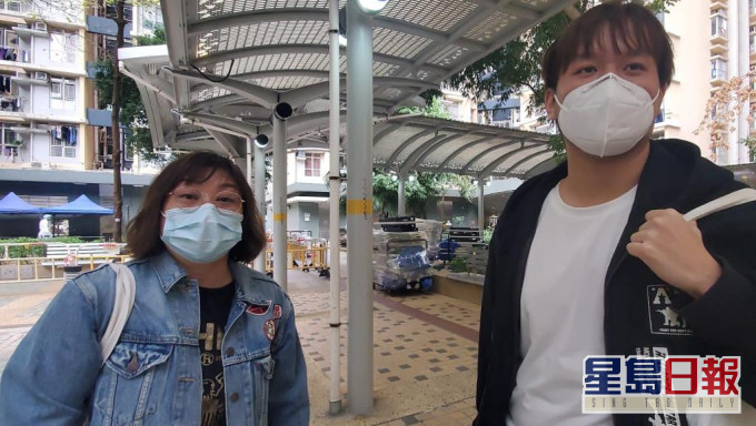 張小姐及家人。