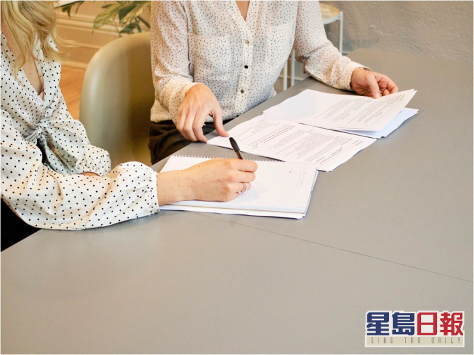 有網民於網上分享,指見工時被鬧足5分鐘。示意圖