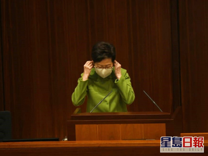 林郑月娥今日出席立法会答问大会期间透露,政府各部门将检视查册的法律规定及行政安排。