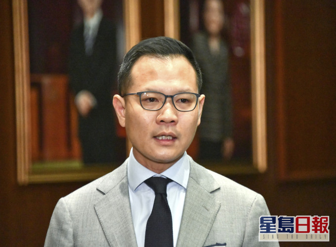 郭荣铿建议,法官使用资讯科技保持审讯正常运作。资料图片