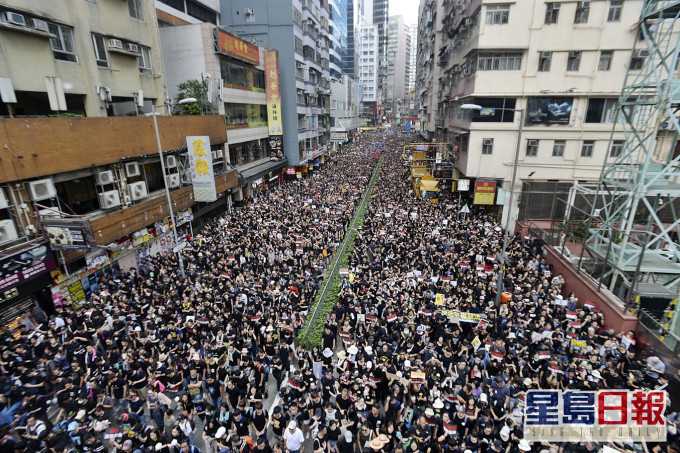 民陣先後舉行多次大規模遊行。資料圖片