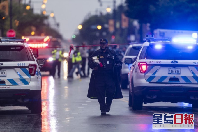 美國芝加哥一場葬禮上發生大規模槍擊事件,造成至少14人受傷,傷者情況危重。