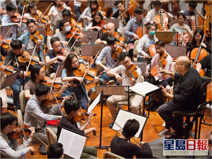 香港管弦樂團和香港演藝學院聯合創辦「管弦樂精英訓練計畫」。演藝學院圖片
