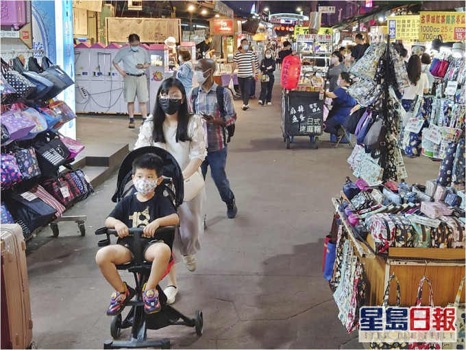 四个感染群组均涉及英国变种病毒。AP