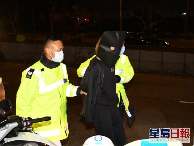 警拘疑犯