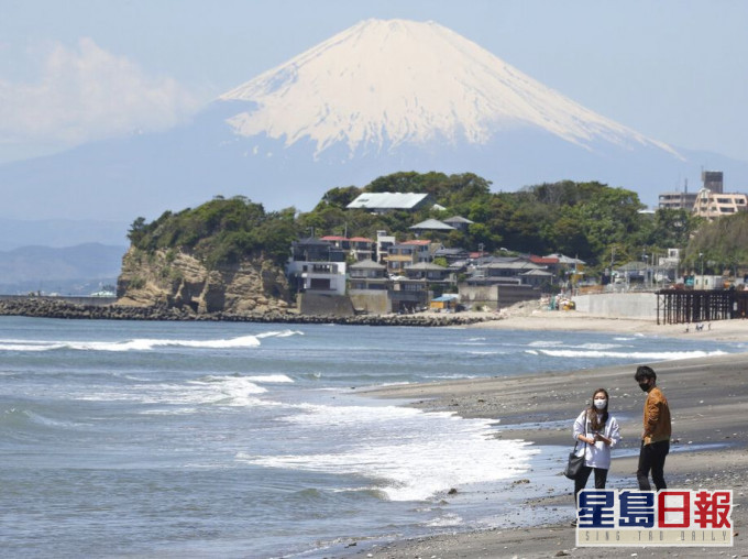 日本富士山4條登山道今夏將不開放。AP資料圖片