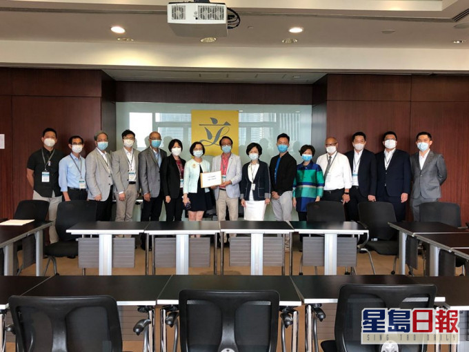 香港旅行社東主協會與業界代表,約見陳肇始。香港旅行社東主協會FB圖片