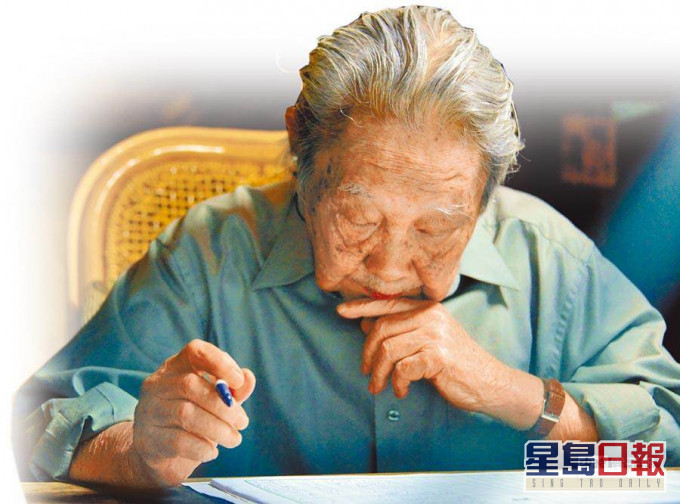 锺肇政是台湾战后第一代的客籍作家。中时