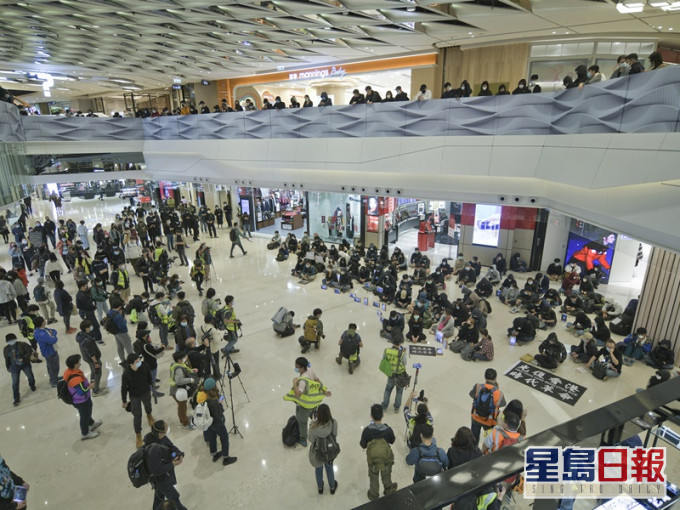早前也有网民在元朗Yoho Mall发起示威活动。资料图片
