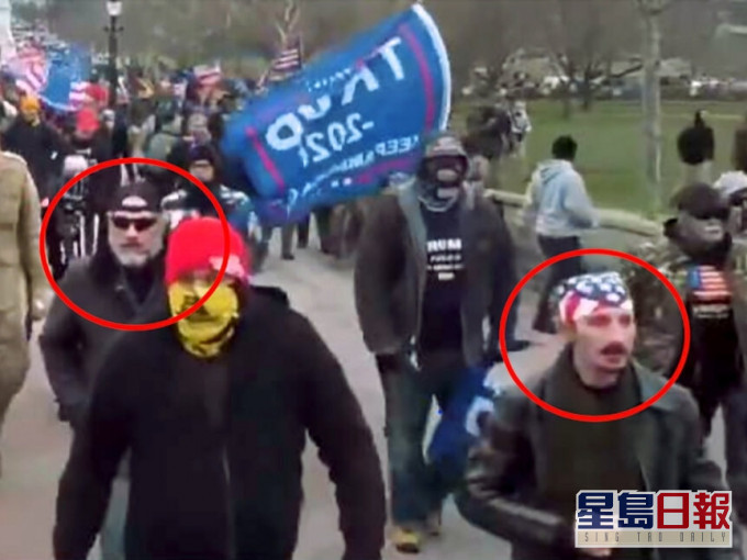 事發時佩佐拉撞𣪷了國會大樓內一扇玻璃窗;佩佩則被拍攝到闖入國會大樓內。美國司法部圖片