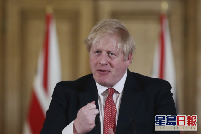 據報,英國首相約翰遜試圖一天之內通過全面的新冠病毒新法規,英國很有可能在未來24小時內關閉全境。AP
