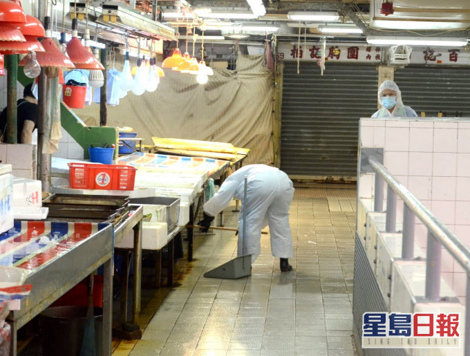 土瓜湾街市今日提早关闭,以进行清洗。