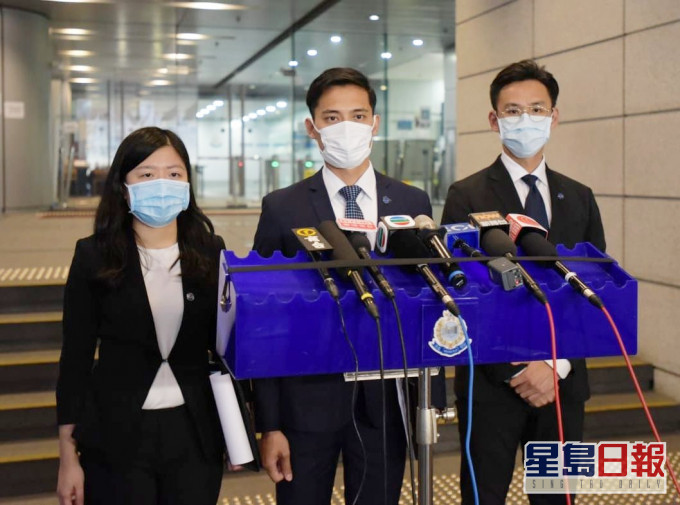 警方交代案情。