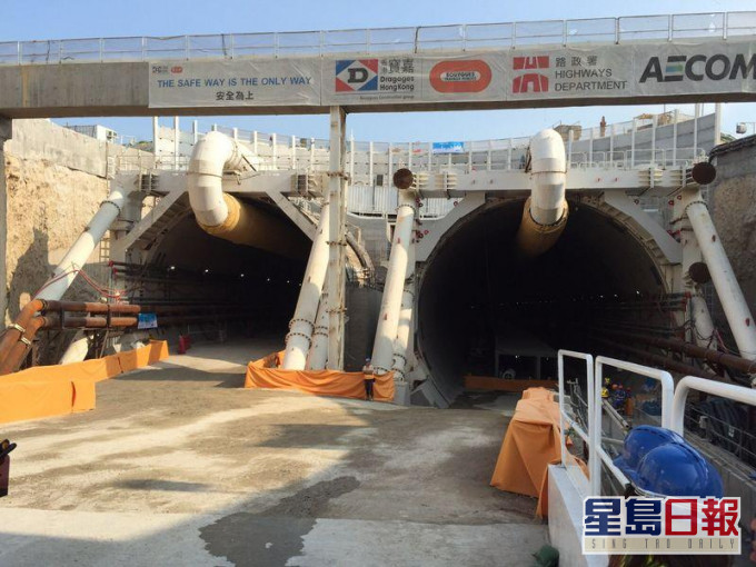 政府擬豁免4條隧道收費,將每年損失約7.4億。資料圖片