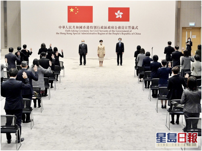 夏宝龙指香港特区政权架构中,身处重要岗位的人士,必须是坚定的爱国者。资料图片