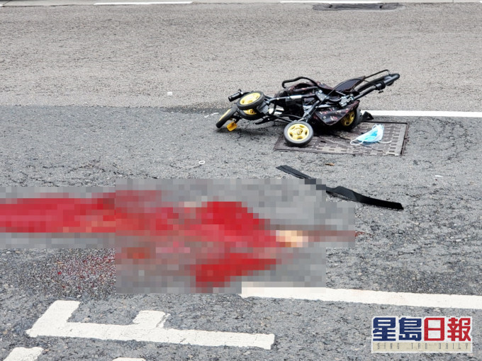 現場遺留一大灘鮮血。