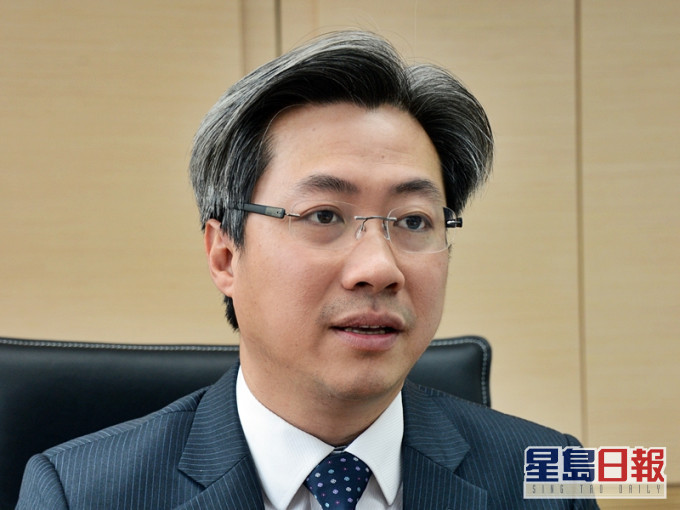 陈志育指,现时已有不少院舍减少外聘陪诊员,以防会有交叉感染。资料图片
