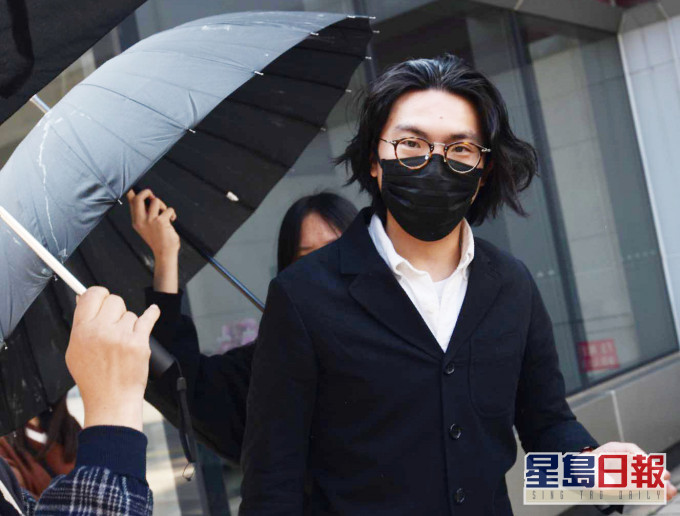 被告張文偉。