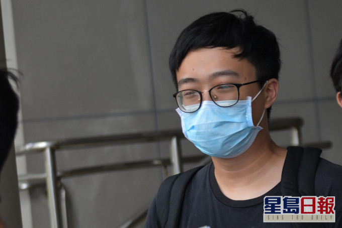 被告雷藝佳。