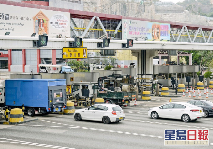 政府目標明年底逐步推行不停車繳費系統。資料圖片