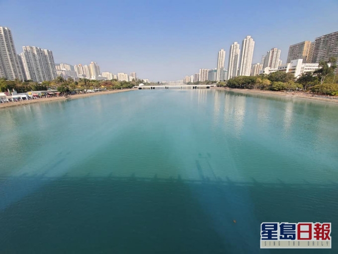 丘文俊Fb圖片