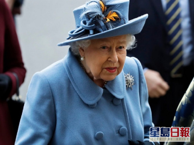 英女王延遲公布壽辰授勳名單。 AP資料圖片