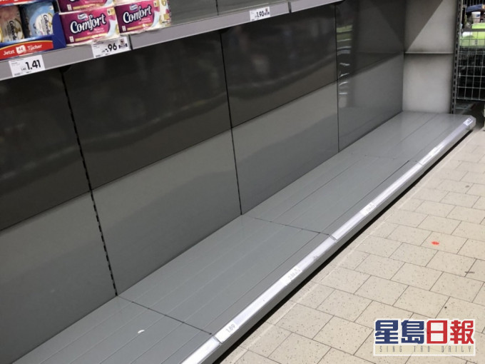 德國超市廁紙貨架空空如也。(網圖)
