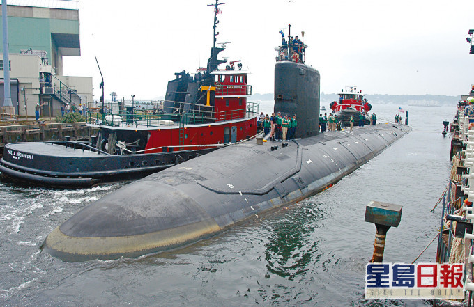 美國「維珍尼亞號」核動力攻擊潛艦在康涅狄格州基地。　