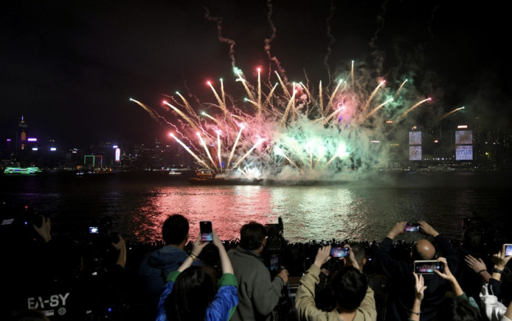 除夕倒數2025｜除夕煙花8個最佳觀賞位置一覽 天文台料今晚吹東風雲量漸增