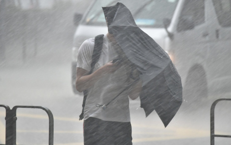 天文台｜黃色暴雨警告信號取消  持續逾5小時  西貢沙田區雨量超過100毫米