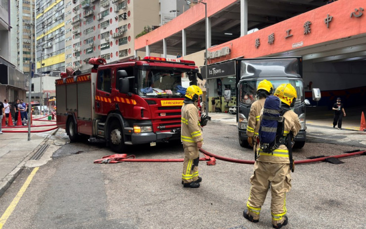 火炭工廈燒肉廠冒煙 消防救熄無人傷