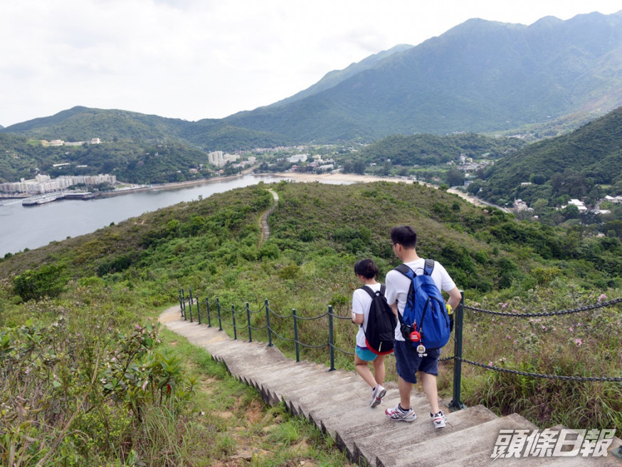 港男約女神行山突然「人有三急」被迫就地解決。資料圖片
