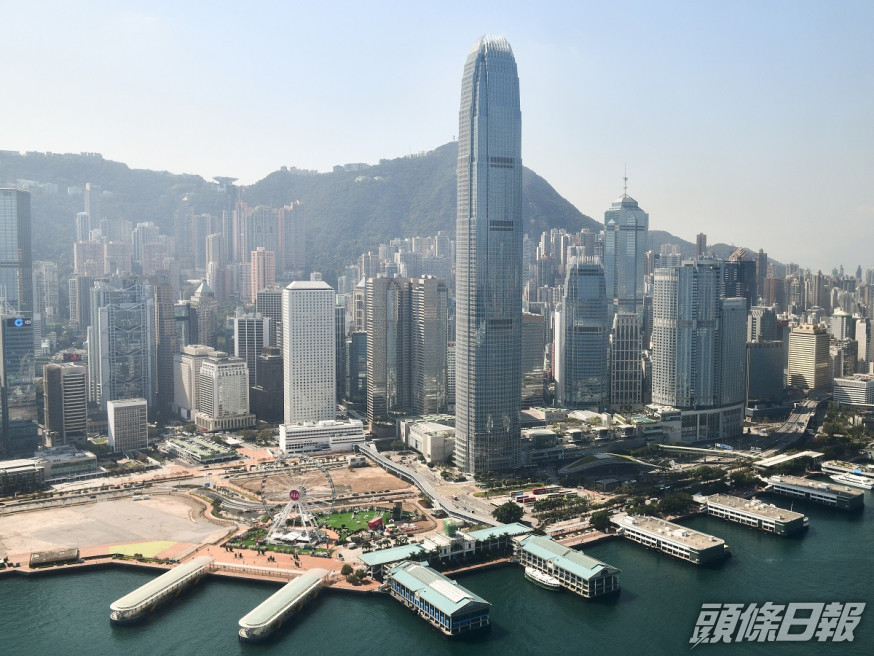 港澳辦指制定實施《國安法》、完善選舉制度、落實「愛國者治港」原則,都是為了讓香港能夠恢復良好秩序、重回發展正軌。資料圖片