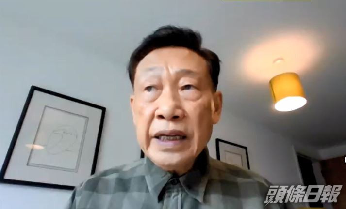 身處英國的王建元接受星島日報越洋訪問,透露8月底收到評審局邀請,在9月初約見他、任珮琁及陳潔詩3人,了解有關投訴仁大聘任Storey事宜。視像會議截圖