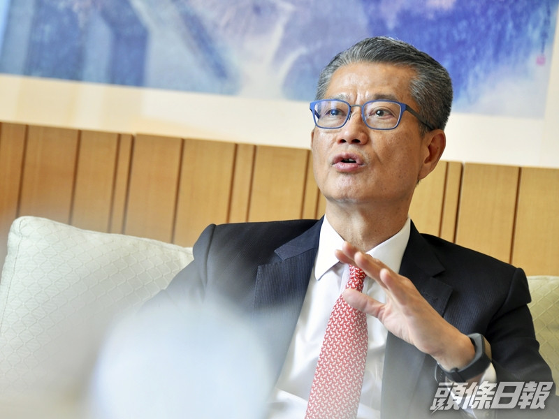 陳茂波有信心今年香港經濟可以增長3.5%至5.5%。資料圖片