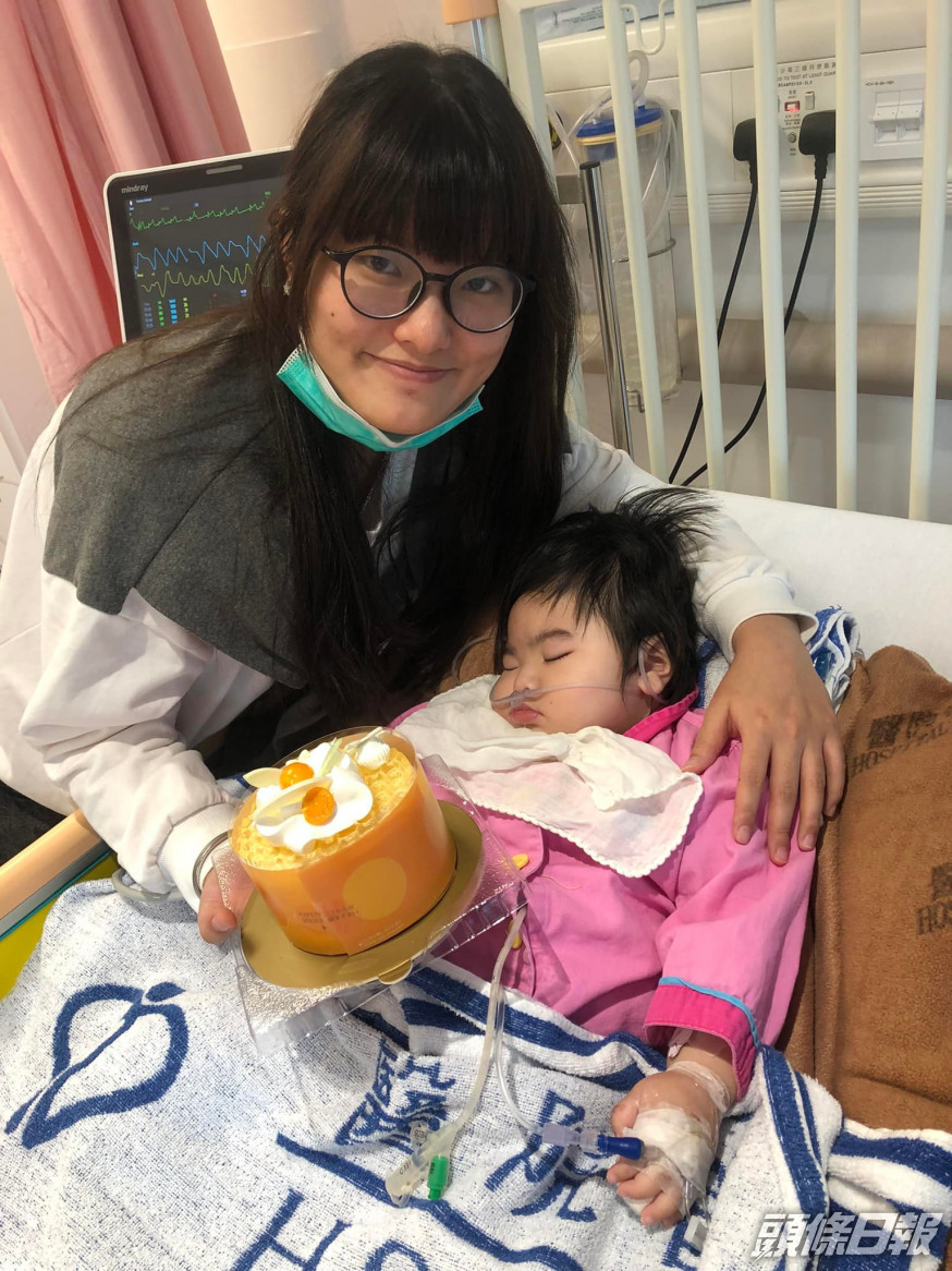 焯瑩離世前父母為她預祝生日。FB圖片