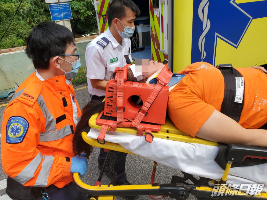 女子捱撞後受傷送院搶救。
