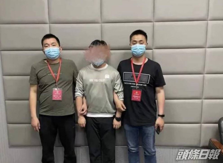 警方透過室友(中)的供詞,揭出一個犯罪網絡。互聯網圖片