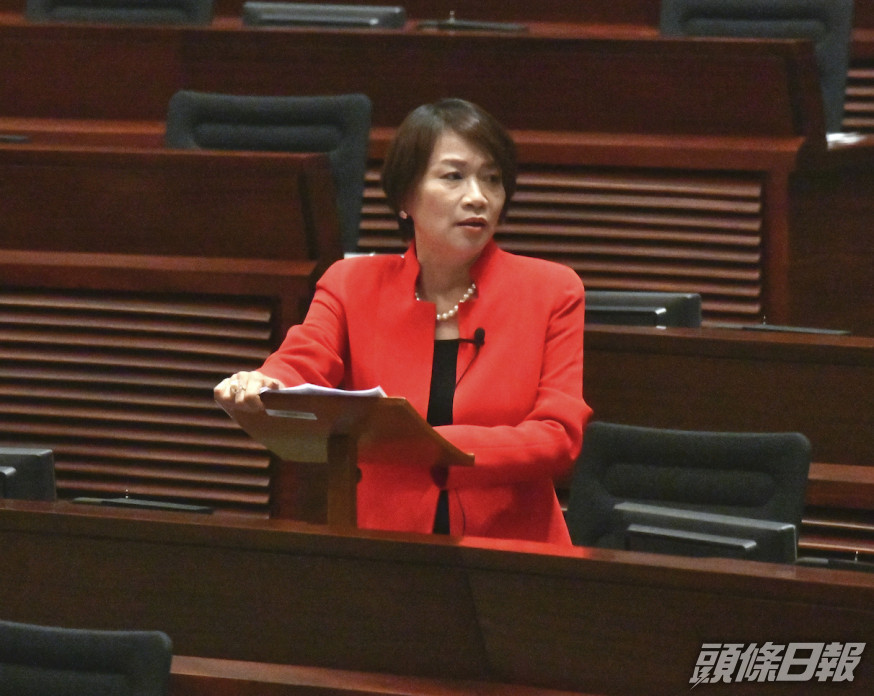 梁美芬亦要求政府派專人跟進每個確診家庭。資料圖片