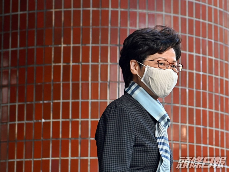 林鄭月娥稱,若再現小區域爆發,不排除派警隊「封區」進行檢測。資料圖片